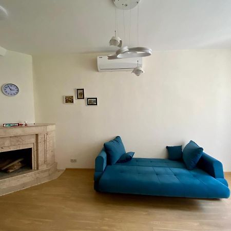 Liberty Apartment Тбилиси Экстерьер фото